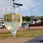 Skorpion Marina&spa Sagaris Apartamento *